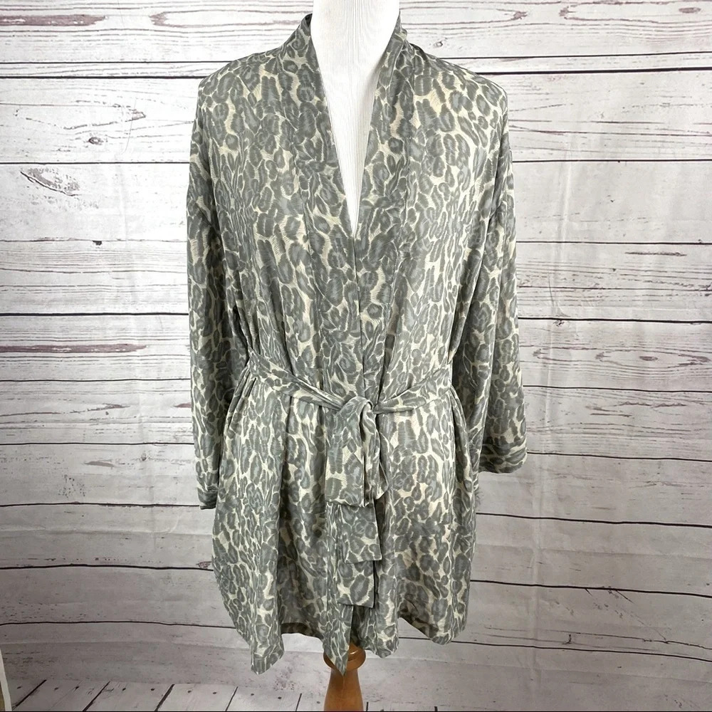 VICTORIA'S Secret animal print sheer throw on robe one size